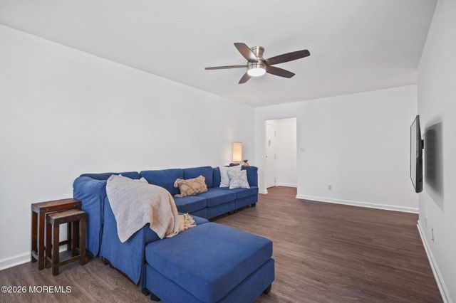 210 5th Avenue 25, Belmar, NJ 07719