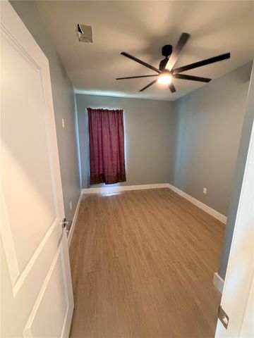 2030 Ash ST, San Marcos, TX 78666