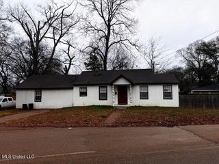 3804 Saint Francis Street, Jackson, MS 39206