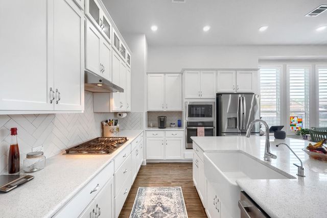 128 Missouri Primrose LN, San Marcos, TX 78666