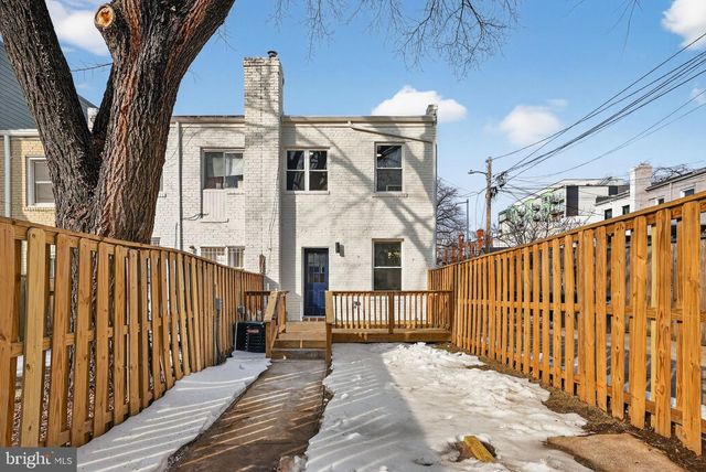 777 18TH ST NE, Washington, DC 20002