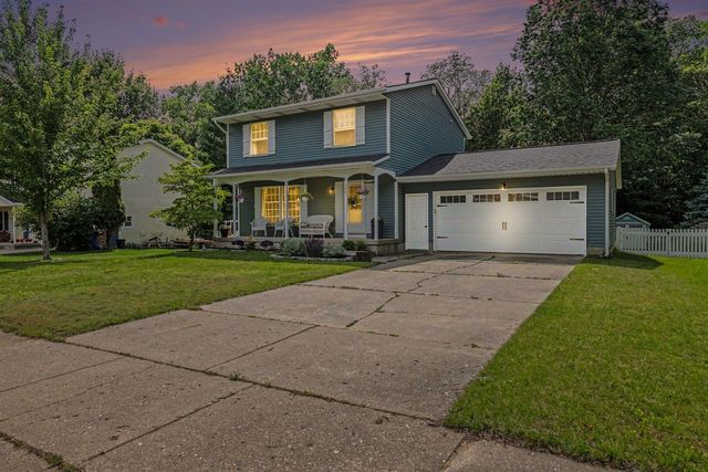 579 Venna Place, Coopersville, MI 49404