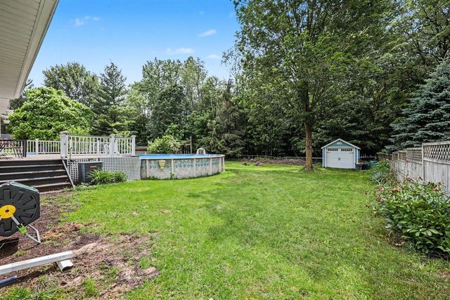 579 Venna Place, Coopersville, MI 49404