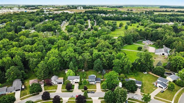 579 Venna Place, Coopersville, MI 49404