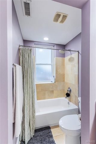 6102 Washington Boulevard 302, St Louis, MO 63112