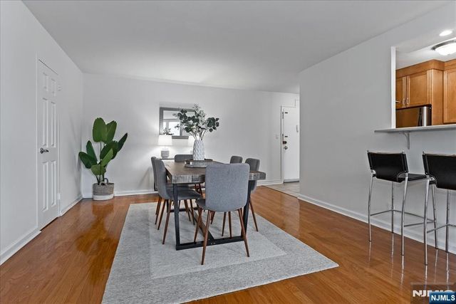 530 Valley Road C003L, Montclair, NJ 07043