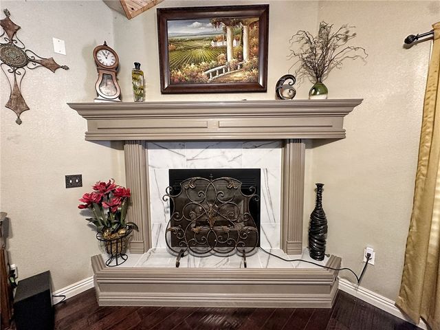 4017 N Meadow View Drive, Fayetteville, AR 72703