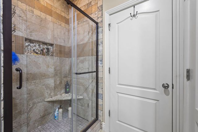 4017 N Meadow View Drive, Fayetteville, AR 72703