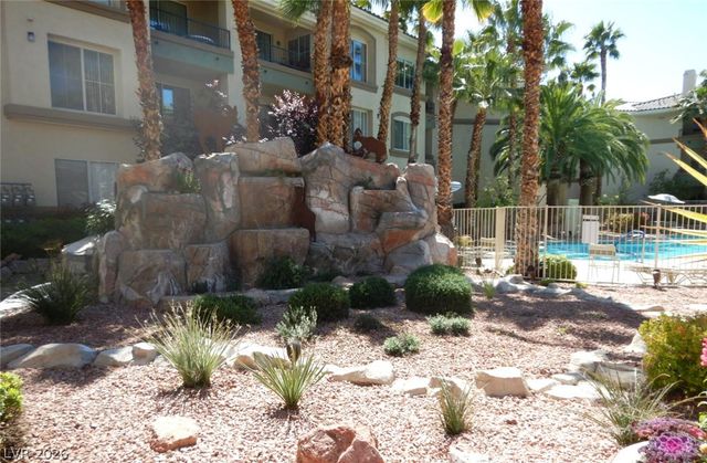 7131 Durango Drive 203, Las Vegas, NV 89148