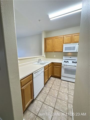 7131 Durango Drive 203, Las Vegas, NV 89148
