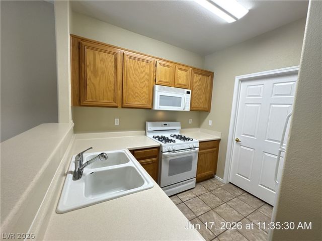 7131 Durango Drive 203, Las Vegas, NV 89148