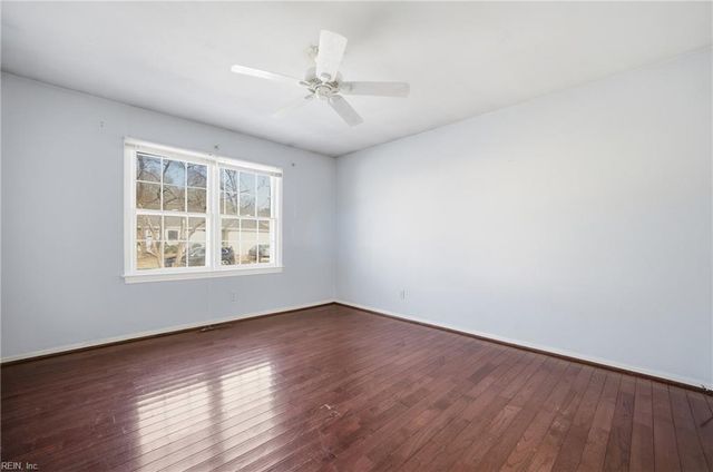 904 Stockbridge DR, Virginia Beach, VA 23464