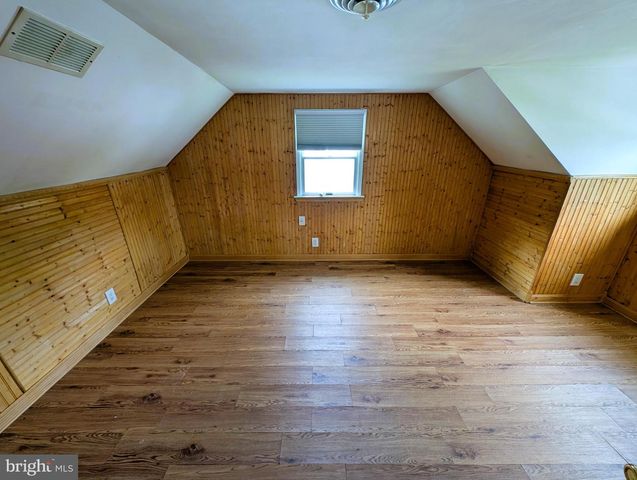 322 WORTON RD, Baltimore, MD 21221