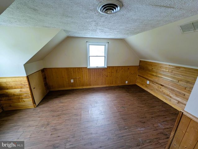 322 WORTON RD, Baltimore, MD 21221