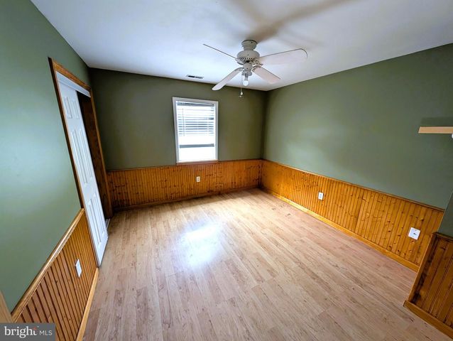 322 WORTON RD, Baltimore, MD 21221
