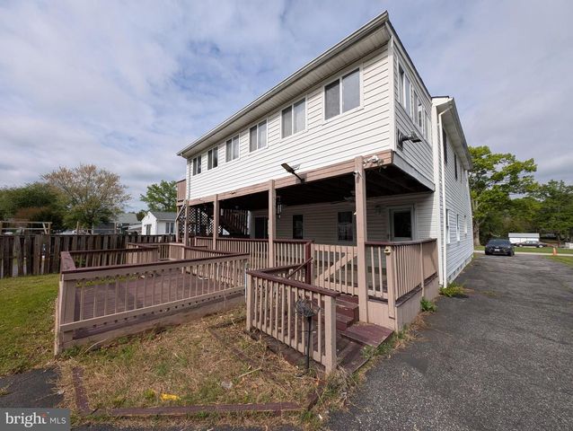 322 WORTON RD, Baltimore, MD 21221