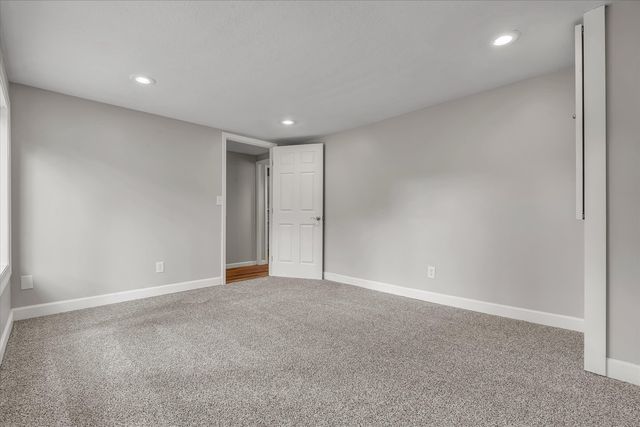 1415 Fairlane Drive, Bettendorf, IA 52722