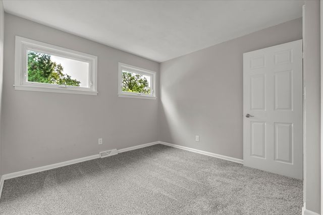 1415 Fairlane Drive, Bettendorf, IA 52722