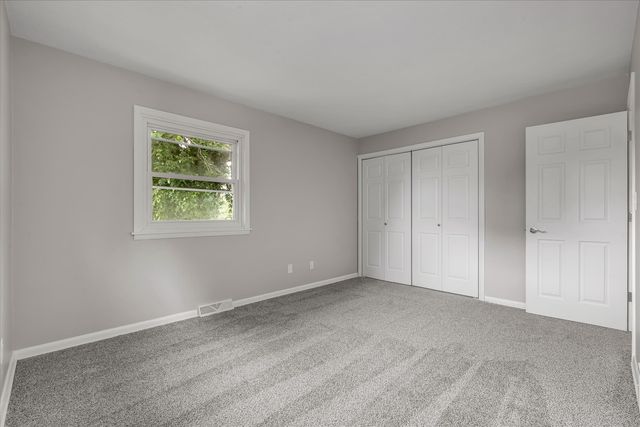 1415 Fairlane Drive, Bettendorf, IA 52722