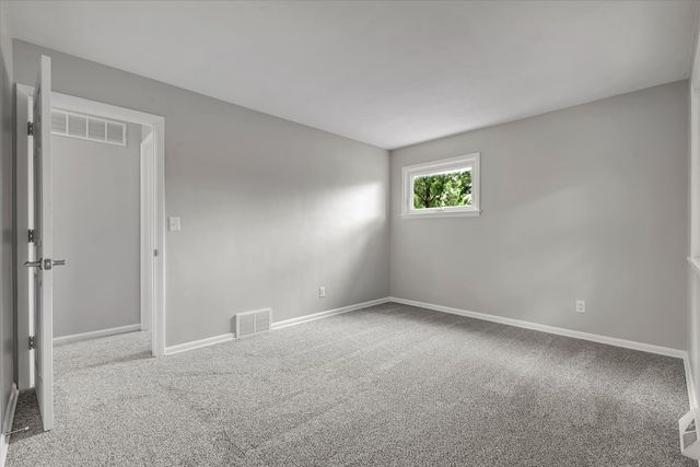 1415 Fairlane Drive, Bettendorf, IA 52722
