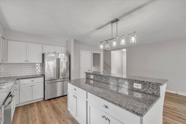 1415 Fairlane Drive, Bettendorf, IA 52722