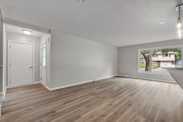 1415 Fairlane Drive, Bettendorf, IA 52722