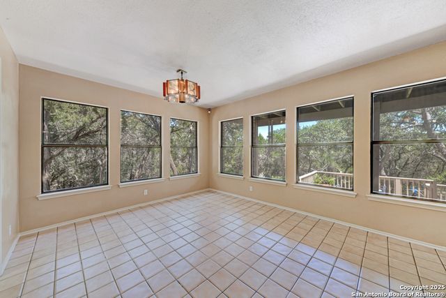 2943 Kingsford, San Antonio, TX 78259