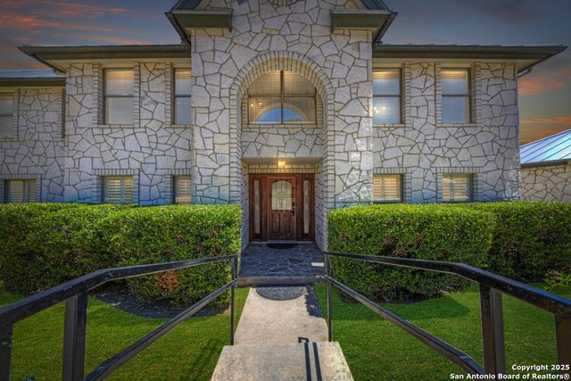 2943 Kingsford, San Antonio, TX 78259