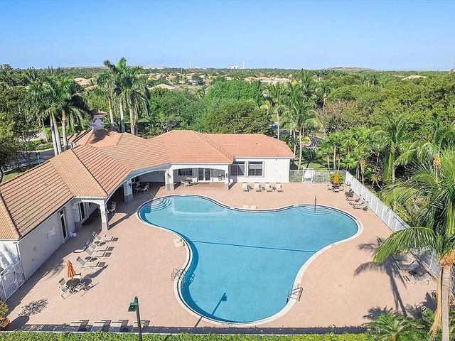 8023 Big Pine Way, Riviera Beach, FL 33407