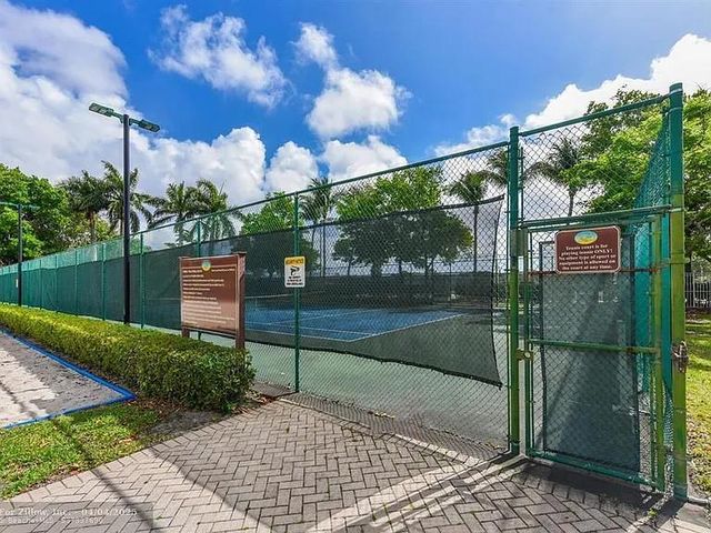 8023 Big Pine Way, Riviera Beach, FL 33407