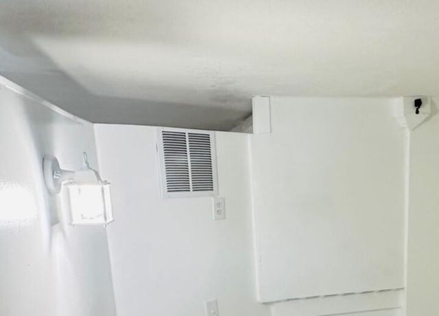8023 Big Pine Way, Riviera Beach, FL 33407