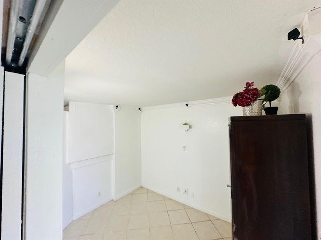 8023 Big Pine Way, Riviera Beach, FL 33407