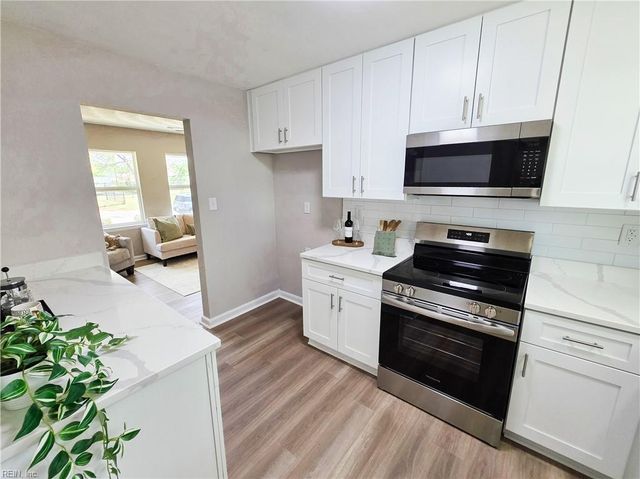 303 Bunche BLVD, Portsmouth, VA 23701