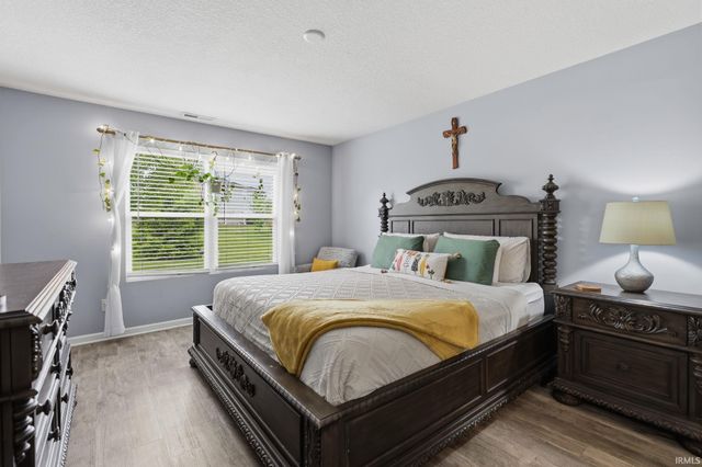 122 Caperiole Place, Fort Wayne, IN 46825