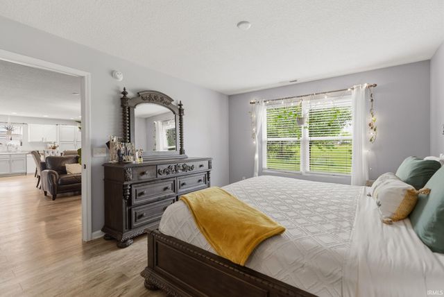122 Caperiole Place, Fort Wayne, IN 46825