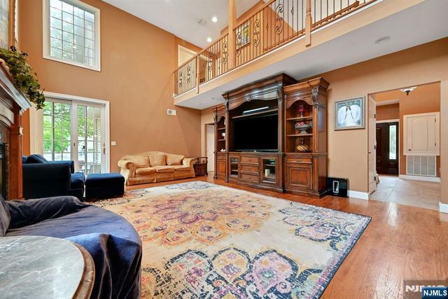 254 Wilson Avenue, Paramus, NJ 07652
