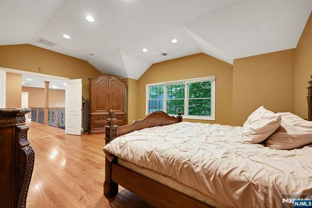 254 Wilson Avenue, Paramus, NJ 07652