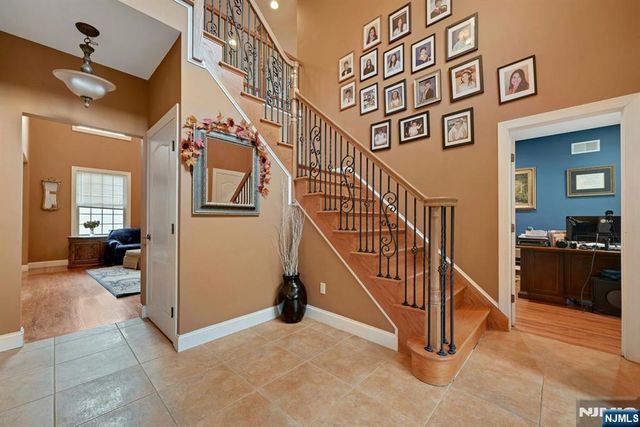 254 Wilson Avenue, Paramus, NJ 07652
