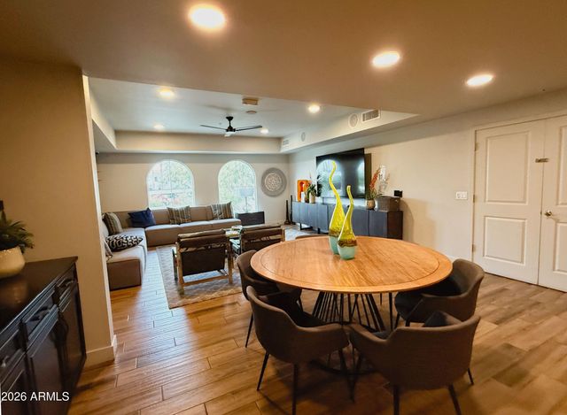 2511 W Queen Creek Road 320, Chandler, AZ 85248