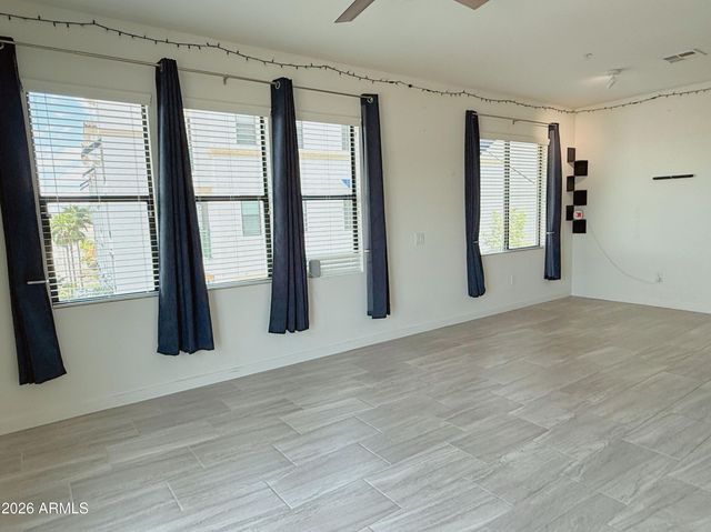 2511 W Queen Creek Road 320, Chandler, AZ 85248