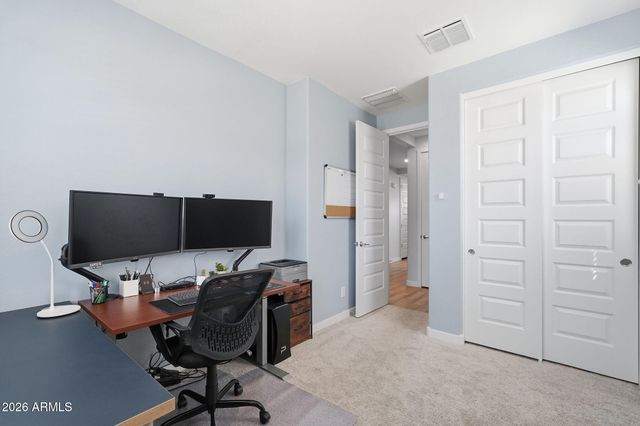 8324 E Paloma Avenue, Mesa, AZ 85212