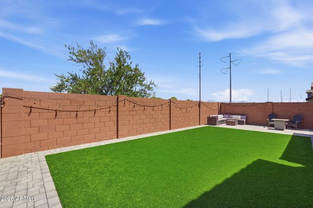 8324 E Paloma Avenue, Mesa, AZ 85212
