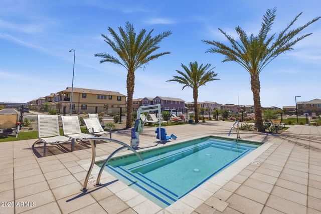 8324 E Paloma Avenue, Mesa, AZ 85212