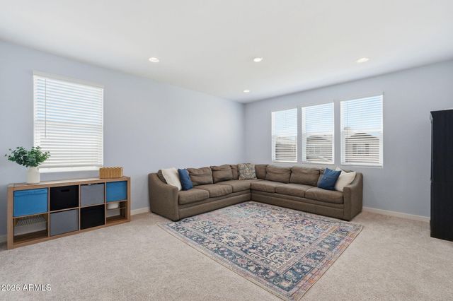 8324 E Paloma Avenue, Mesa, AZ 85212