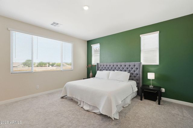 8324 E Paloma Avenue, Mesa, AZ 85212