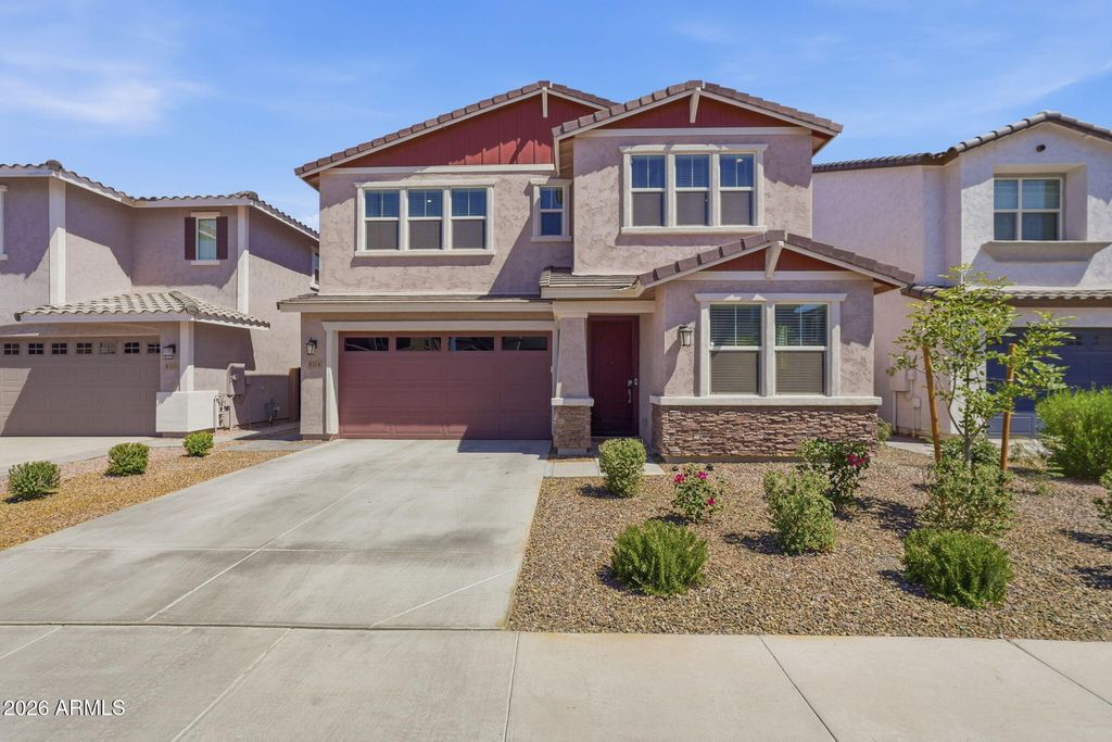 8324 E Paloma Avenue, Mesa, AZ 85212