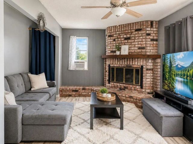 1650 Lisa Avenue, Vista, CA 92084