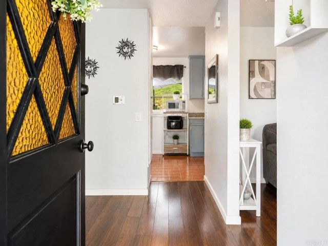 1650 Lisa Avenue, Vista, CA 92084