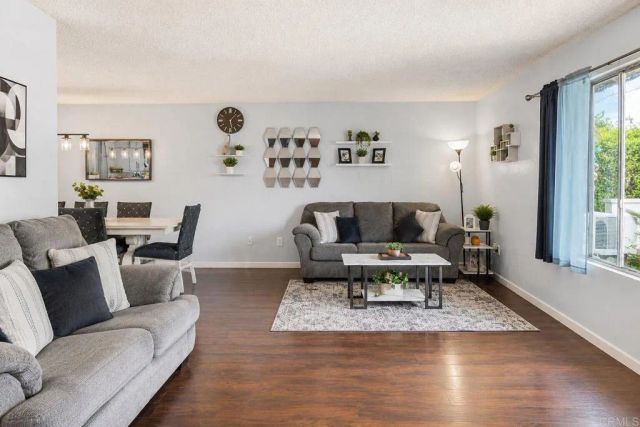 1650 Lisa Avenue, Vista, CA 92084