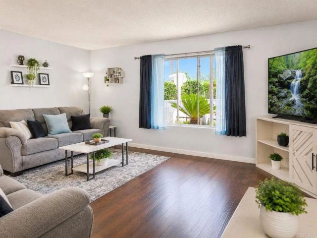 1650 Lisa Avenue, Vista, CA 92084